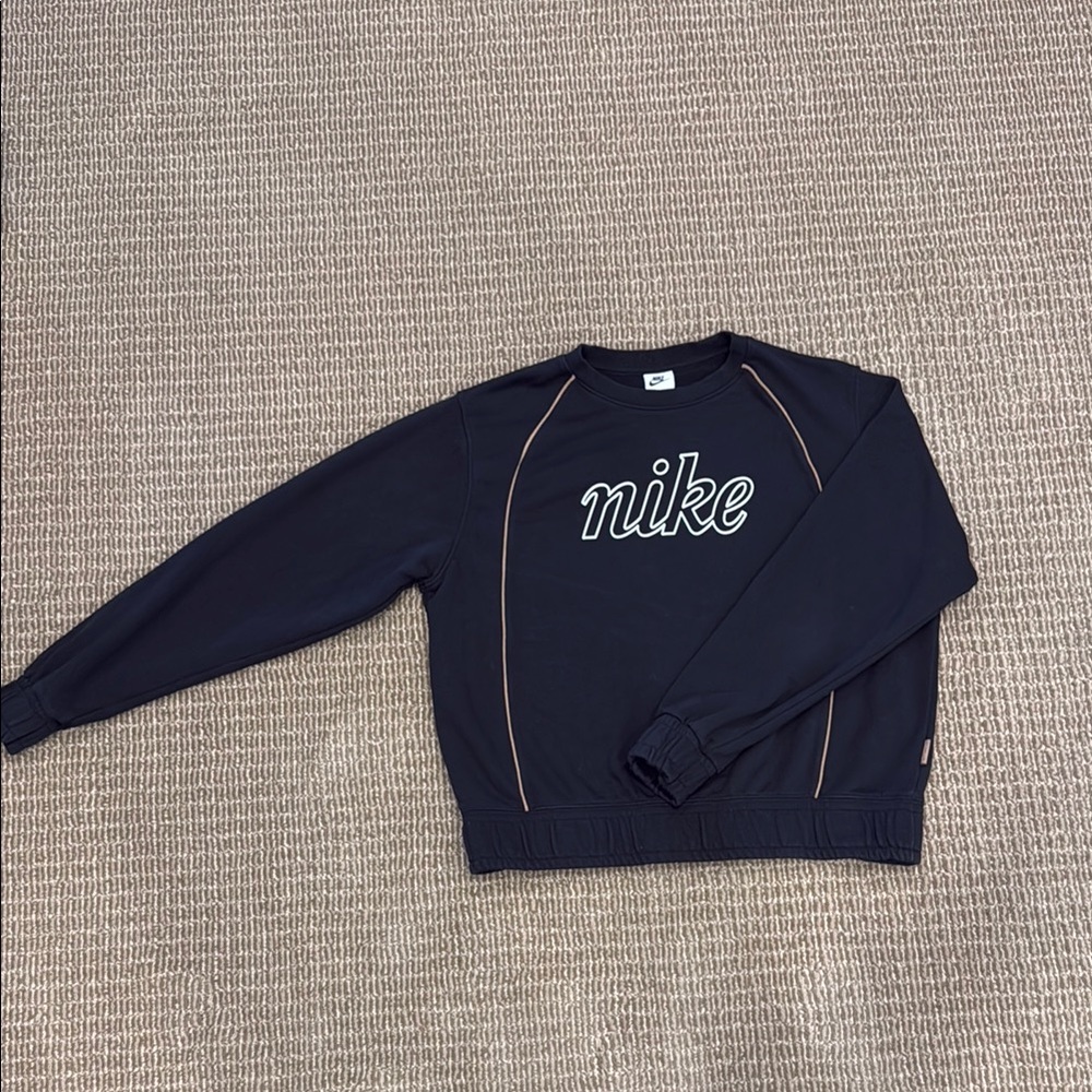 Nike Black Sweatshirt. Size M.